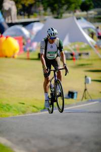 BIB: 
                            <button type="button" onclick="openModal(26181758)" class="btn btn-primary btn-sm float-right btn-popup" data-toggle="modal" data-target=".modal-high-quality">
                        <i class="fas fa-shopping-cart"></i> 添加到购物车
                    </button>
                                            <button type="button" onclick="isThisMe(26181758, true)" class="btn btn-success btn-sm float-right btn-popup btn-isme hidden" data-toggle="tooltip" data-placement="bottom" title="นี่คือรูปของคุณใช่ไหม คลิกที่นี่เพื่อเอาเข้าอัลบั้ม">
                        <i class="fas fa-plus"></i> 添加到相册
                    </button>
                    <button type="button" onclick="isThisMe(26181758, false)" class="btn btn-warning btn-sm float-right btn-popup btn-isnotme hidden">
                        <i class="fas fa-ban"></i> 从相册移除
                    </button>